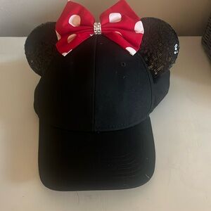 Minnie mouse sequin ears polkadot bow, black baseball cap